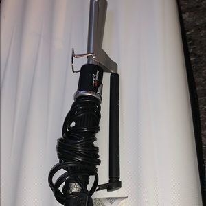 Babyliss curling iron